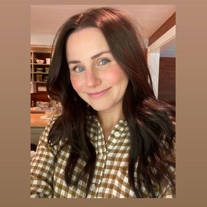 Meet your Posher, Salina